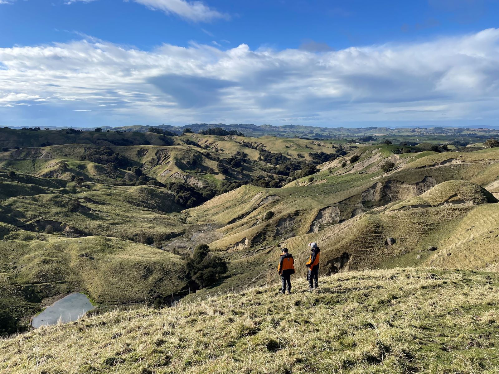 ESNZ engineering geologists Chris Massey and Kerry Leith survey Cyclone Gabrielle landslides in Hawkes Bay (web)